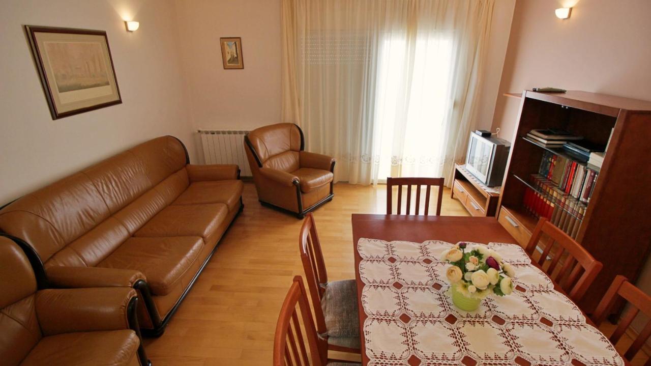 Apartment Ora Omis Ngoại thất bức ảnh