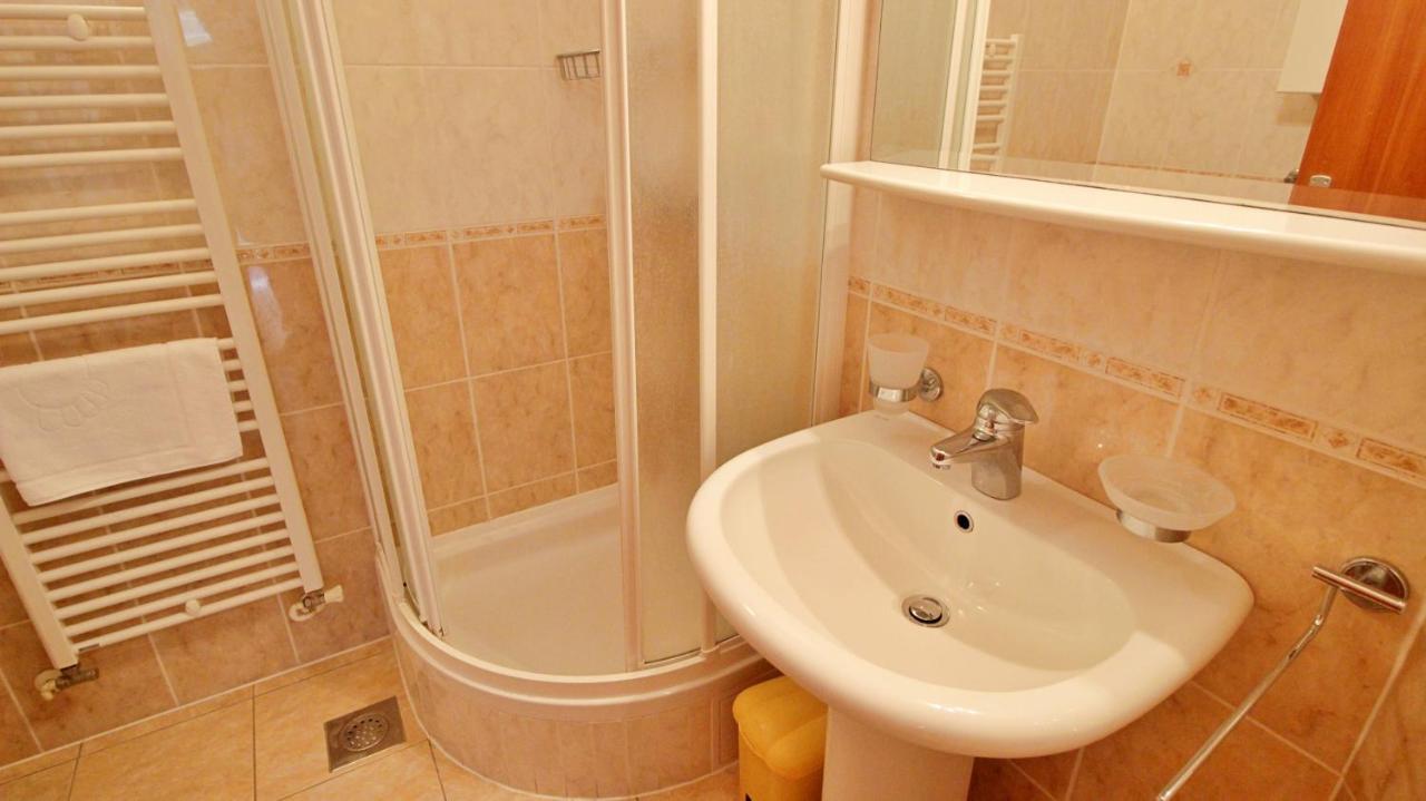 Apartment Ora Omis Ngoại thất bức ảnh